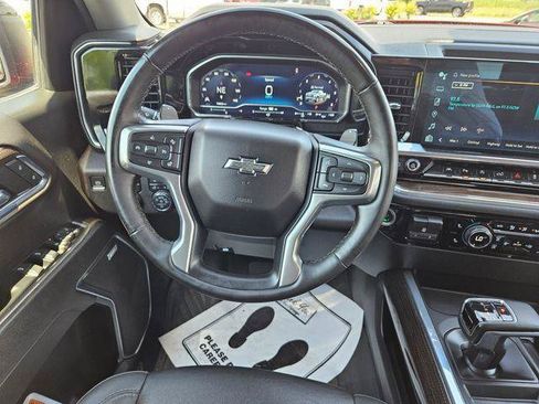 Used 2023 Chevrolet Silverado 1500 RST AWD/4WD image 23