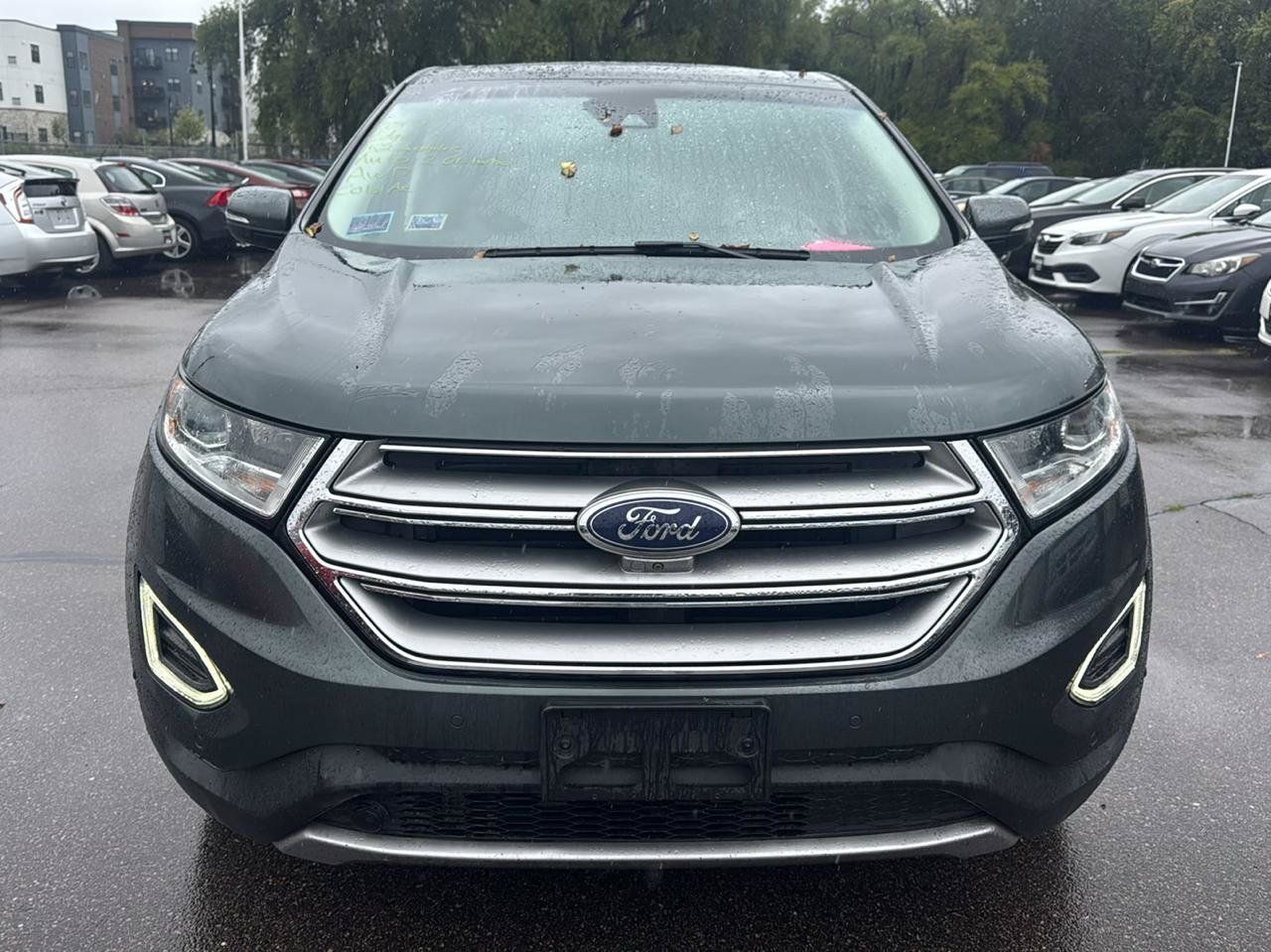 Used 2015 Ford Edge Titanium w/ Equipment Group 302A AWD/4WD image 2