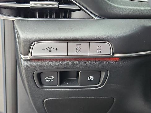 Used 2022 Genesis GV80 2.5T w/ Prestige Package 04 image 16