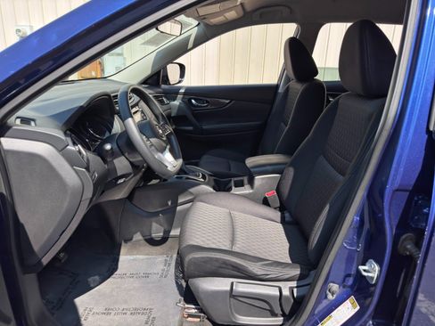Used 2017 Nissan Rogue S AWD/4WD image 15