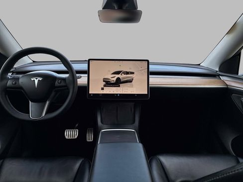 Used 2022 Tesla Model Y Performance AWD/4WD image 18