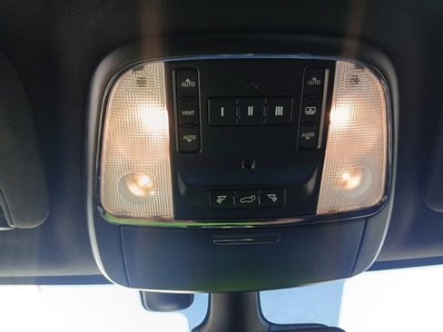 Used 2018 Jeep Grand Cherokee Trackhawk image 52