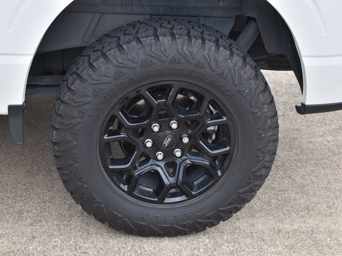 Used 2022 Ford F150 Lariat AWD/4WD image 10