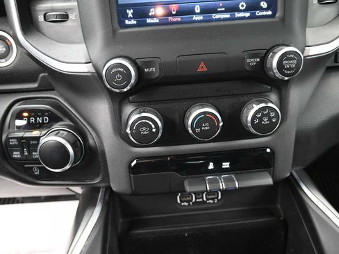 Used 2021 RAM 1500 Big Horn image 9