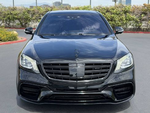 Used 2018 Mercedes-Benz S 63 AMG S 4MATIC Sedan image 3