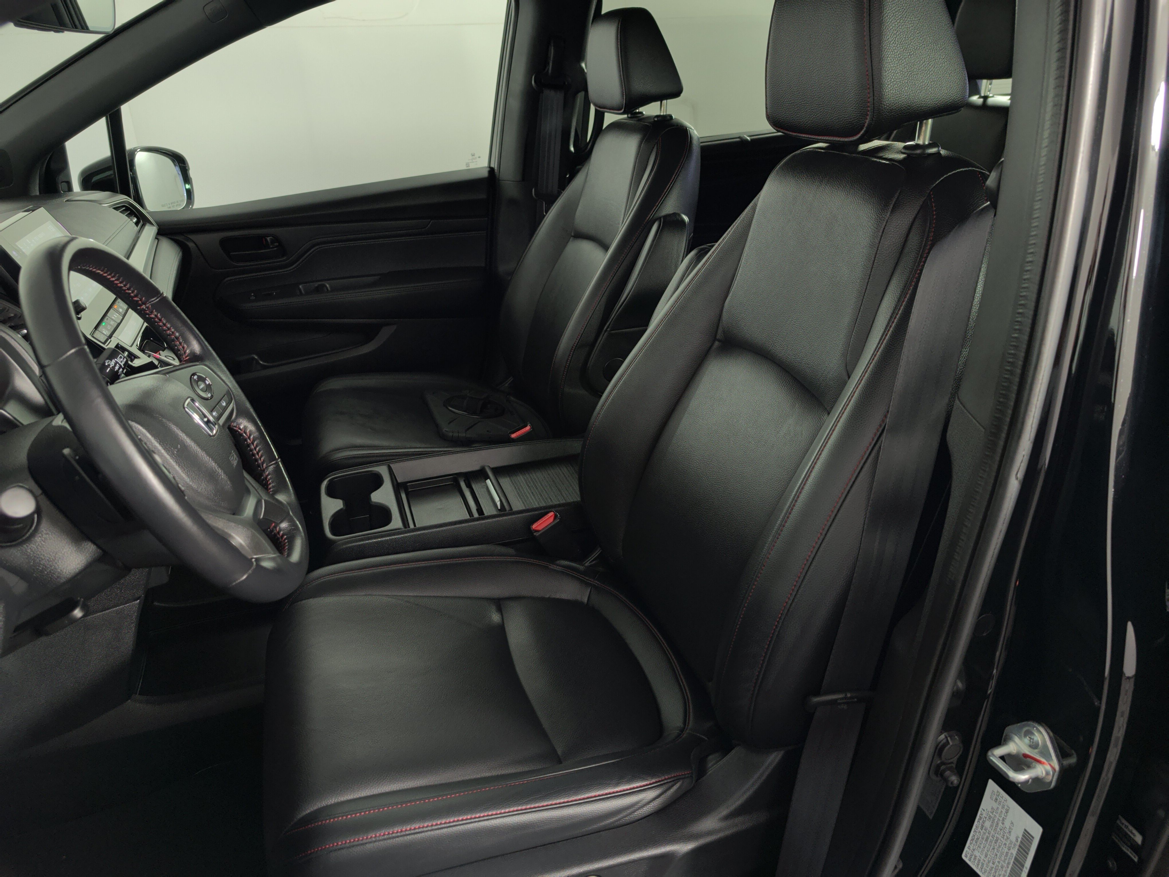 Certified 2023 Honda Odyssey Sport image 17