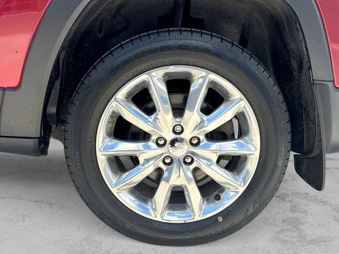 Used 2016 Jeep Cherokee Limited w/ Trailer Tow Group FWD image 16
