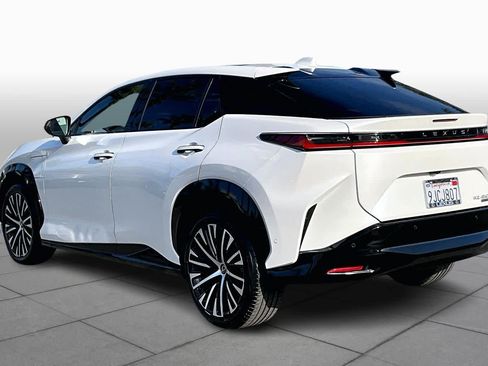 Used 2023 Lexus RZ 450e Premium image 11