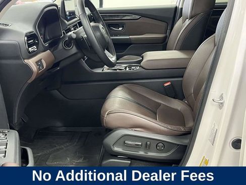 Used 2023 Honda Pilot Elite image 15