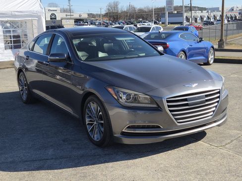 Used 2015 Hyundai Genesis 3.8 w/ Option Group 04 image 1