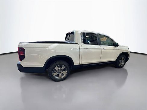 New 2026 Honda Ridgeline RTL image 17