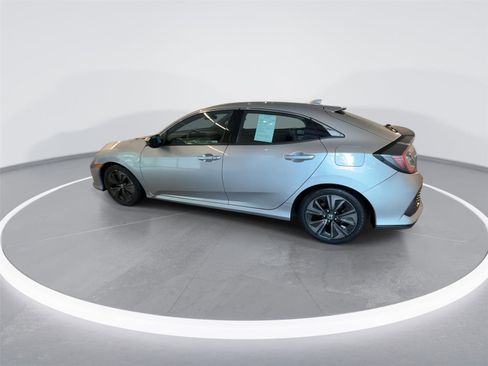 Used 2018 Honda Civic EX image 4