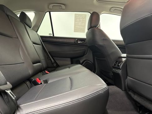 Used 2016 Subaru Outback 2.5i Limited AWD/4WD image 22
