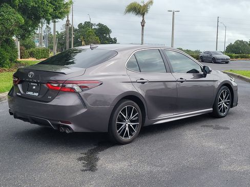 Used 2024 Toyota Camry SE w/ Cold Weather Package image 8