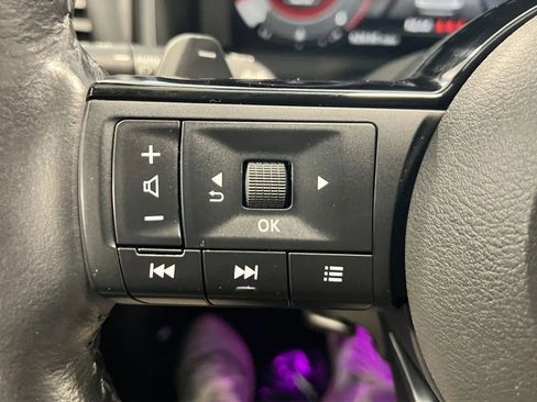 Used 2021 Nissan Rogue Platinum image 38