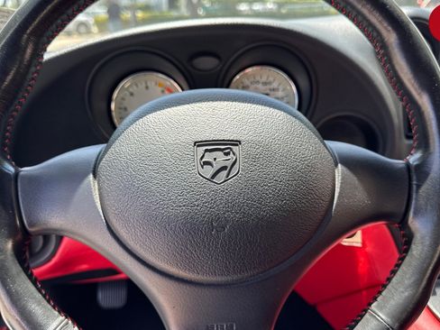 Used 2001 Dodge Viper RT/10 RWD image 11
