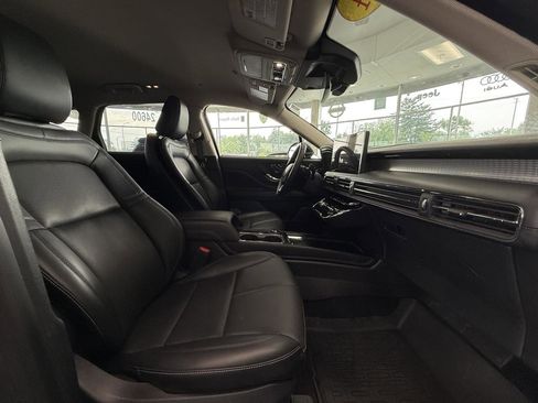 Used 2024 Lincoln Corsair Premiere w/ Equipment Group 101A image 33