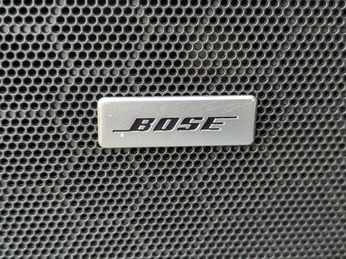 Used 2023 Chevrolet Traverse Premier image 38