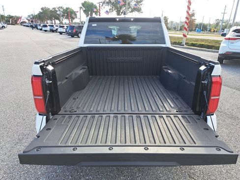 Certified 2024 Toyota Tacoma SR5 image 6