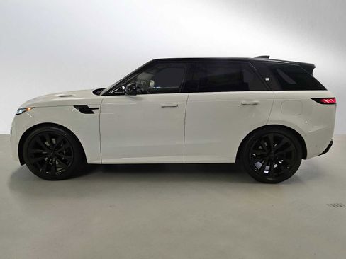 New 2026 Land Rover Range Rover Sport Dynamic SE image 6