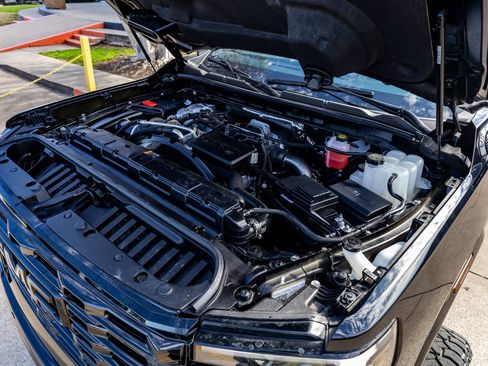 Used 2024 GMC Sierra 2500 Denali Ultimate w/ Max Trailering Package image 40