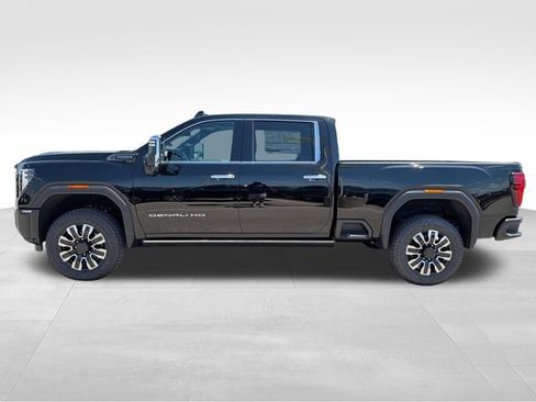 New 2026 GMC Sierra 2500 Denali Ultimate AWD/4WD image 4