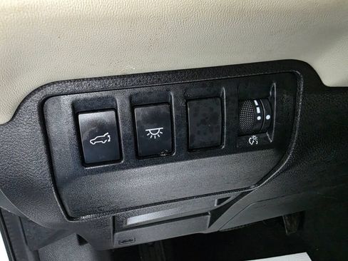 Used 2023 Subaru Ascent Limited AWD/4WD image 17