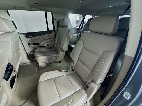 Used 2020 GMC Yukon XL SLT image 26