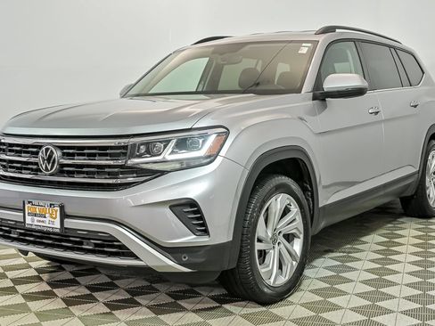 Used 2021 Volkswagen Atlas SE w/ Towing Package AWD/4WD image 5