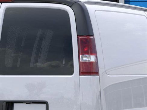 New 2025 Chevrolet Express 2500 w/ Driver Convenience Package image 11