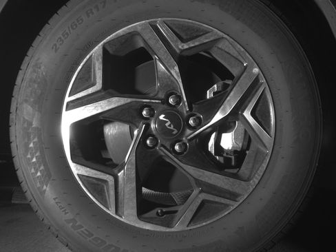 Used 2025 Kia Sportage LX image 13