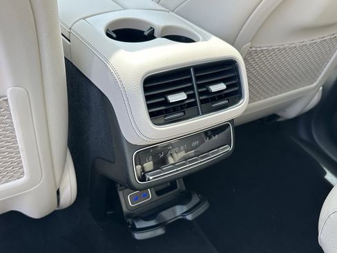 New 2026 Mercedes-Benz GLS 450 4MATIC image 27