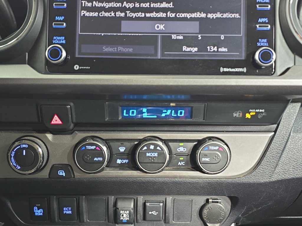 Used 2021 Toyota Tacoma SR5 w/ Technology Package AWD/4WD image 18