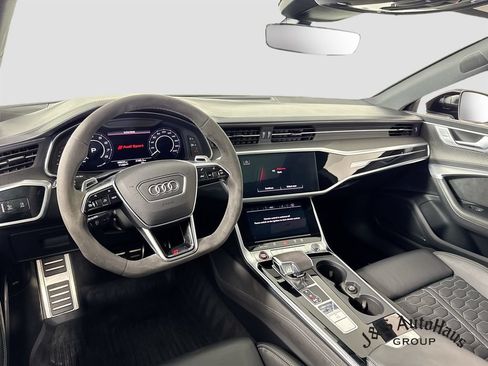 Used 2022 Audi RS 7 Sportback AWD/4WD image 30