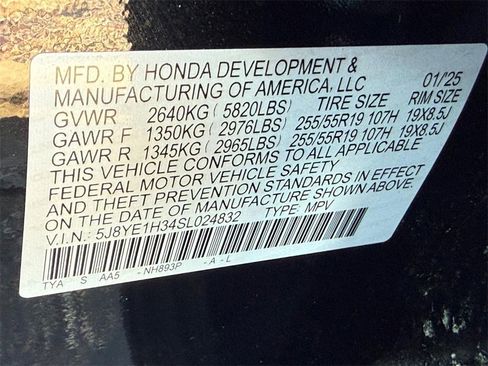 Certified 2025 Acura MDX SH-AWD image 24