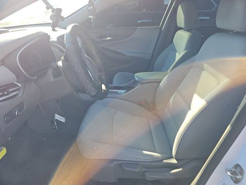 Used 2017 Chevrolet Malibu LS w/ LPO, Convenience Package 1 image 9