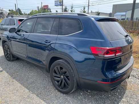 Used 2021 Volkswagen Atlas SEL AWD/4WD image 2