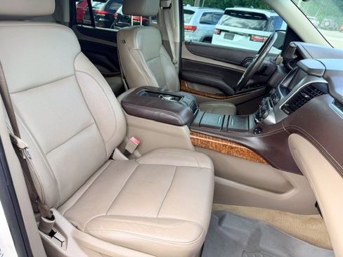 Used 2015 Chevrolet Tahoe LTZ AWD/4WD image 21