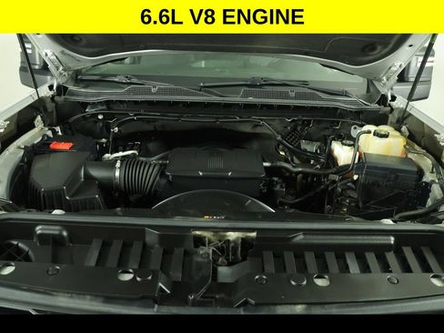 Used 2022 Chevrolet Silverado 2500 Custom w/ Custom Value Package AWD/4WD image 5