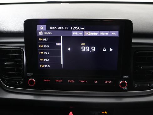 Used 2023 Kia Rio LX image 35