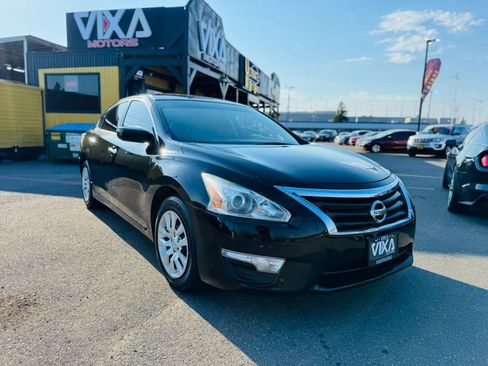 Used 2015 Nissan Altima 2.5 S w/ Power Driver Seat Package FWD image 3