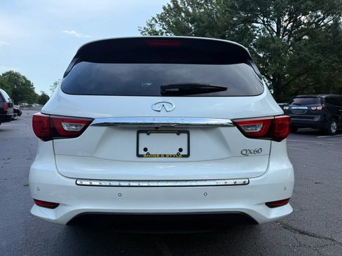 Used 2017 INFINITI QX60 Luxe w/ Premium Plus Package AWD/4WD image 4