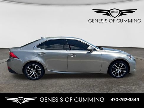 Used 2019 Lexus IS 300 w/ Accessory Package RWD image 8