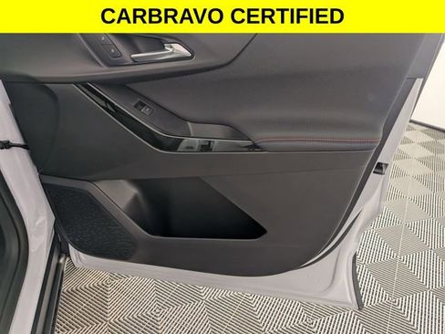 Certified 2026 Chevrolet Equinox RS FWD image 32