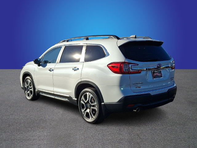 Used 2024 Subaru Ascent Touring w/ Popular Package #2 AWD/4WD image 7