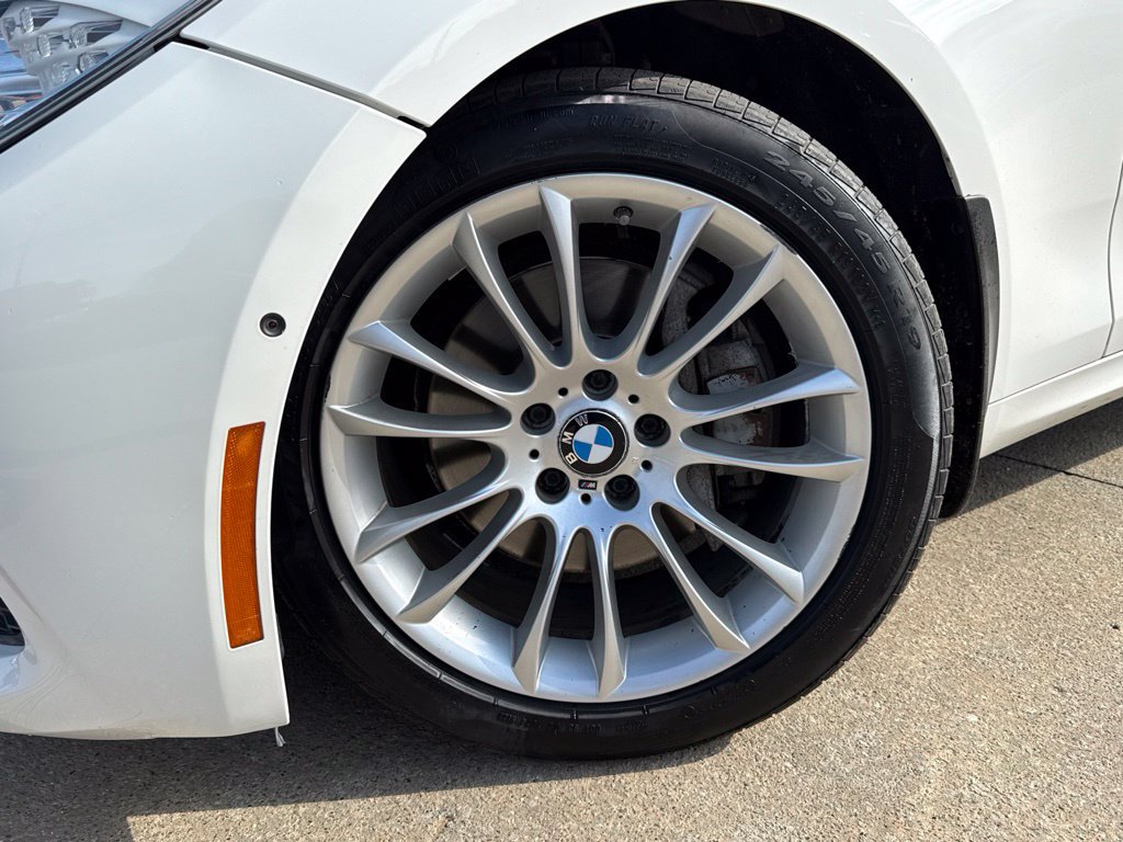 Used 2016 BMW 535i Gran Turismo xDrive AWD/4WD image 57