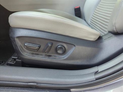 Certified 2022 Toyota Camry SE w/ Audio Upgrade Package FWD image 9