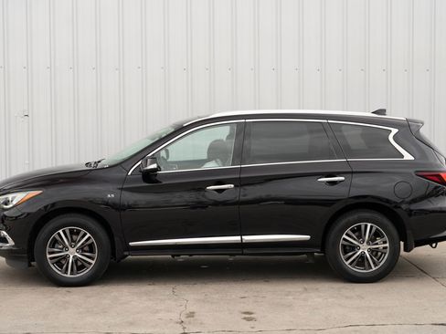 Used 2019 INFINITI QX60 Luxe w/ Essential Package image 50