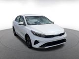 Used 2024 Kia Forte LXS image 3