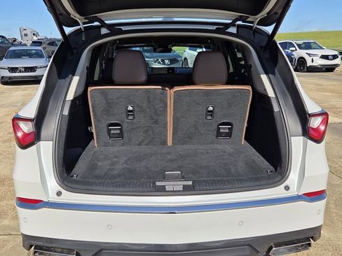 Certified 2022 Acura MDX FWD w/ Technology Package image 28